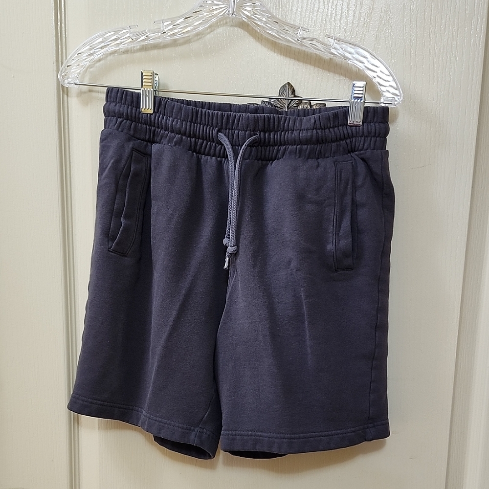 H&M CHARCOAL GRAY REGULAR FIT ATHLETIC SHORTS
